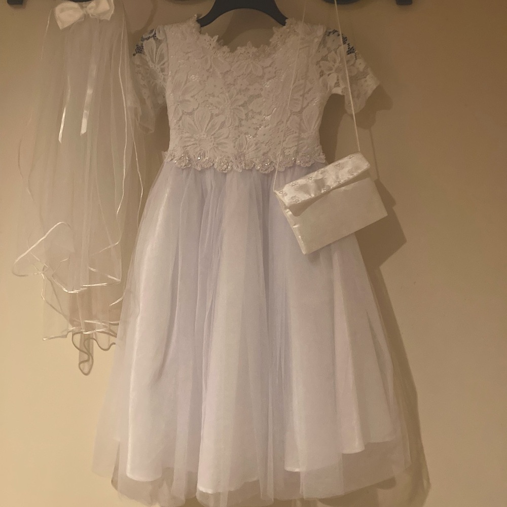 Girls’ White Lace Communion Dress